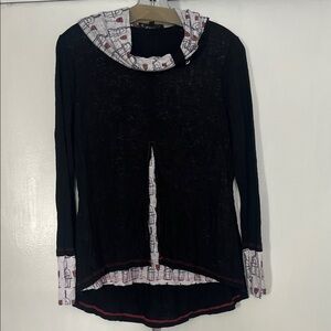 Stylish Black and White Women's Top